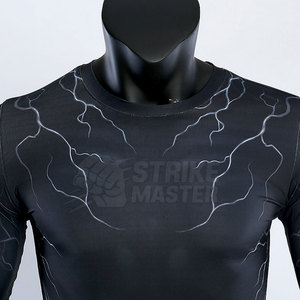 Rashguard Premium para BJJ con Diseño Frontal Personalizable, Movimiento Flexible, Material Transpirable para Entrenamiento Diario en Academias de Artes Marciales - Product Image 2