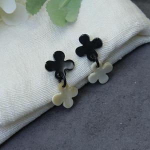 Abalorios de Cuerno de Búfalo Hechos a Mano con Forma de Flor, Ecológicos, en Color Negro y Crema, Artesanía Natural de Moda Moderna - Product Image 1