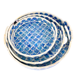 Ensemble de vases modernes faits à la main en MDF avec incrustation de coquillages, finition craquelée bleue, décoration d'intérieur avec design de trou unique - Product Image 3