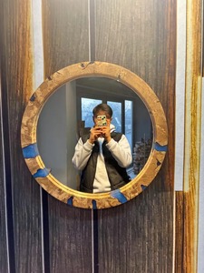 Elegant Resin Wood Inlay Wall Mirror Premium Decorative Frame Mirror for Luxury Home Interiors and Hotel Decor - Product Image 5