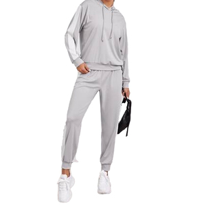 Meilleur fabricant 2026 – Ensemble de survêtement pour femme à capuche, taille personnalisée, épais, 100 % coton respirant en molleton - Product Image 2