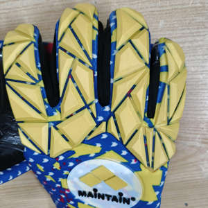 Gants de gardien de but de football pour adultes de qualité supérieure, technologie d'adhérence supérieure avec options de taille personnalisables - Product Image 5