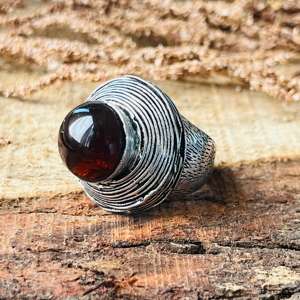 Bague Statement Œil de Tigre pour Homme, Vintage, Géométrique, en Laiton, Finition Argent Oxydé, Design Rond Audacieux, Vente en Gros - Product Image 3