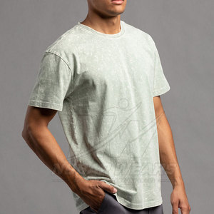 T-shirt homme en coton de haute qualité, effet délavé, idéal pour un style décontracté, streetwear et les tendances de la mode moderne. - Product Image 4