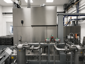 Four de séchage électrique industriel en acier inoxydable avec convoyeur, 1000W 380V, pour peinture en poudre et ligne de soudage - Product Image 2