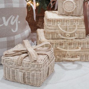 กล่องเก็บของขวัญคริสต์มาส กล่องหวายตกแต่งพร้อมโบว์ กล่องใส่ของขวัญทำมือ ตะกร้ามีฝาปิดสำหรับจัดแสดง - Product Image 4