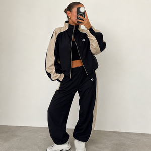 Chaqueta Deportiva Corta Y2K para Mujer, Diseño Color Block Personalizado, Estilo Urbano, Cierre de Cremallera, con Logotipo Bordado, Chaqueta para Hombre, Suministro OEM - Product Image 6