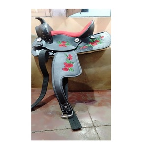 Selle anglaise robuste résistante à l'eau avec motif gravé en cuir véritable pour l'équitation – Fournisseur de selles australiennes - Product Image 4