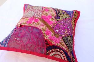 Boho Chic Kutch Patchwork Throw Pillow Vintage indio textil bordado Floral funda de cojín 100% algodón personalizable hogar - Product Image 6