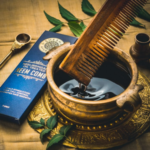 Peigne à cheveux de luxe en bois de Neem avec sculpture traditionnelle exquise et massage du cuir chevelu - Product Image 4