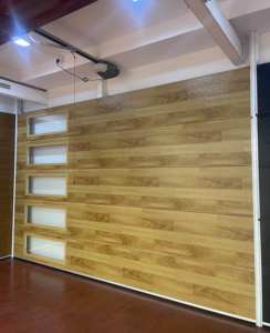 Skyland Automatique Électrique Sectionnel Double Peau En Bois Voiture Garage Porte de Garage en Bois - Product Image 3