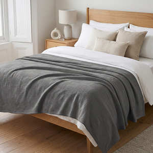 White Cotton Bed <b>Blanket</b> <b>for</b> Clean Minimalist Bedding Décor and Hospitality Home Textile Programs - Product Image 3