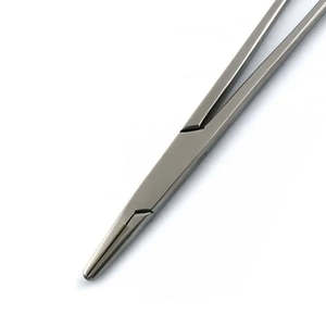 Portaagujas de Alta Calidad Crile-Wood (15cm) con Inserciones de Carburo de Tungsteno, Mordazas Dentadas, Pinzas Quirúrgicas para Sutura Reutilizables - Product Image 3