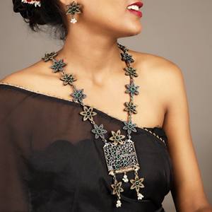 Ensemble de bijoux vintage en or plaqué or antique avec onyx floral pour femmes, cadeau de mariage ou de fiançailles, vente en gros - Product Image 4