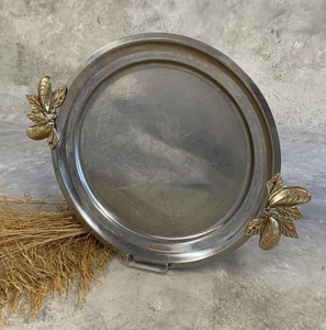 High Standard Food Serving Metal <b>Tray</b> Unique Style Golden Finishing Handle <b>Dinner</b> Table Decor Serving <b>Tray</b> Supply from India - Product Image 1