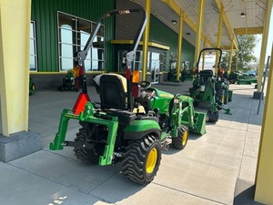 Tractor Compacto de Servicio Pesado 2024 1025R de Alto Rendimiento, Suministro al por Mayor - Product Image 2