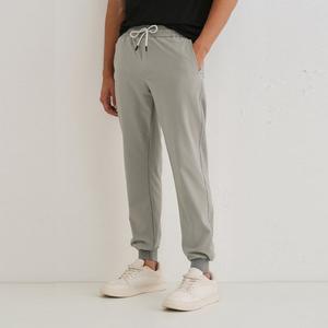Nouveauté : Pantalon de jogging long et chaud pour homme avec cordon de serrage à la taille et poches, pantalon d'entraînement épais et chaud pour la course à pied - Product Image 5