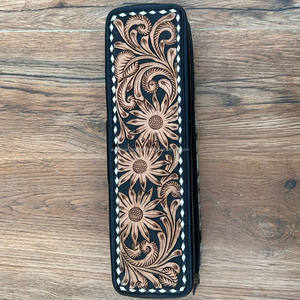 Estuche de viaje de cuero resistente al calor de cuero tallado a mano cabello genuino occidental en cuero de vaca organizador perfecto para herramientas para el cabello - Product Image 2