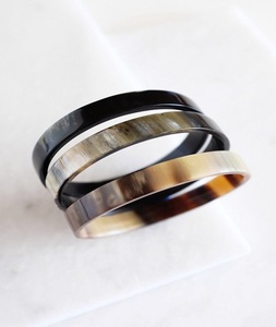 Brazalete de Cuerno de Búfalo Redondo Hecho a Mano, Ecológico, de Calidad de Exportación, Estilo Moderno Negro, para el Día de San Valentín, Uttar Pradesh F S - Product Image 2
