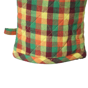 100% Cotton <b>Simple</b> and Beautiful checkered Oven Mitt for Kitchen and Oven Use Oven Mitt Manufacturer in India. - Product Image 2