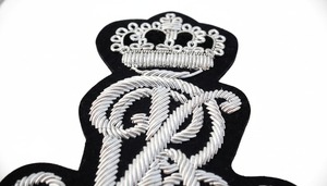 Badges 3D brodés sur mesure de haute qualité, faits à la main, écologiques, en fil de bullion noir, service OEM - Product Image 4