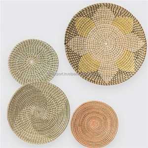 Vente en gros d'assiettes décoratives murales en jonc de mer décorations murales du Vietnam assiette ronde tissée pour décoration - Product Image 6