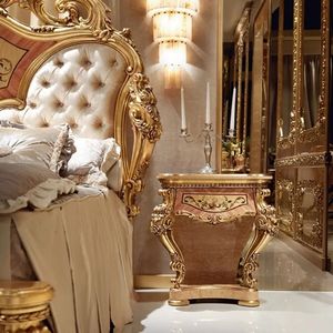 Offre Spéciale : Ensemble de Chambre Royal Classique de Luxe avec Lit Capitonnée et Décors Dorés, Style Hôtel Emma - Product Image 5