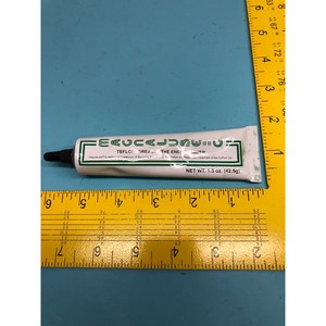 3 KLA/TENCOR 74-0067 GREASE,MAGNI LUBE,1 ออนซ์ - ผลิตภัณฑ์และอะไหล่อุปกรณ์เซมิคอนดักเตอร์ระดับโลกที่เชื่อถือได้ - Product Image 4