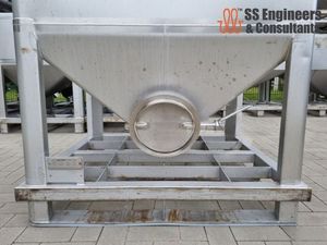 750 Litre Stainless Steel Transport Tank with Motor Engine Gear PLC | Hygienic Industrial Container (10722) - Product Image 6