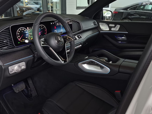 เมอร์เซเดส-เบนซ์ GLE 450d 4Matic Coupe AMG Edition รถเอสยูวีหรูหรา เครื่องยนต์ดีเซล ประสิทธิภาพสูง พรีเมียม สะดวกสบาย - Product Image 5