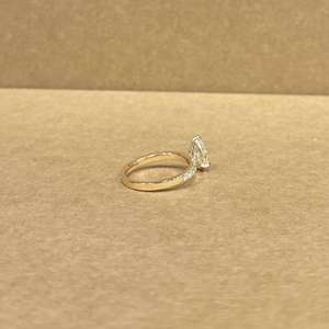 Trending 9KT Yellow Gold Moissanite Jewelry Studded Style 5.120 GM Gross Weight Trendy Luxury Wedding Party Wear Design - Product Image 6