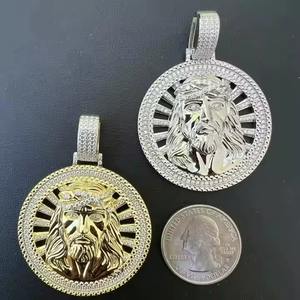 Pendentifs et breloques en argent sterling 925 massif, plaqué rhodium ou finition, avec motif Jésus en moissanite, pour hommes - Product Image 3