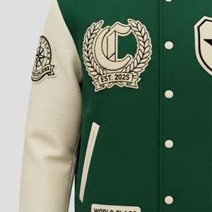 Chaqueta Deportiva Unisex Estilo Universitario, Cuerpo de Lana, Mangas de Cuero Genuino, Parches Bordados Personalizados, Fabricante OEM - Product Image 4