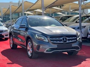 Mercedes-Benz <span class=keywords><strong>GLA</strong></span> 2018 d'occasion entièrement équipée, propre et sans accident, meilleur <span class=keywords><strong>prix</strong></span>, <span class=keywords><strong>prix</strong></span> abordable, commande en gros disponible - Product Image 4
