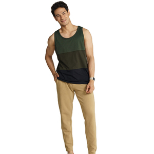 เสื้อกล้ามผู้ชายสีน้ำเงินล้วน คอกลม แห้งเร็ว ผ้าถักโพลีเอสเตอร์ ระบายอากาศดี เหมาะสำหรับออกกำลังกาย ขายส่ง - Product Image 1