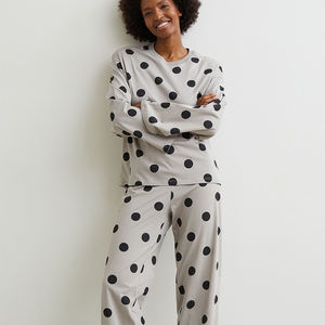 Designer <b>Pyjamas</b> OEM/ODM Silk Sleep Wear For Women Night Gown Nightwear Night Dresses For Woman <b>Satin</b> Pajamas <b>Set</b> - Product Image 1