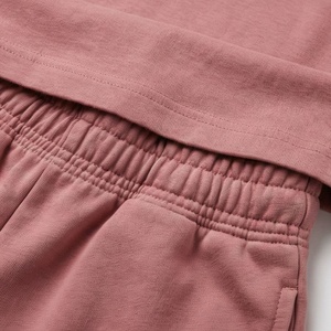 Conjunto de 2 Piezas para Mujer, Camiseta y Pantalones Cortos de Punto de Color Sólido, Cuello Redondo, Manga Corta, Corte Holgado, Por Encima de la Rodilla, Ropa Casual de Primavera/Verano - Product Image 5