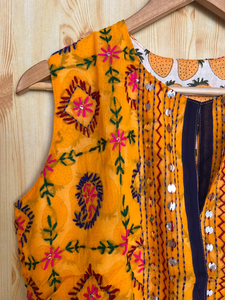 Indian Handmade 100% Cotton Eco-Friendly Breathable <b>Winter</b> <b>Quilted</b> Reversible Boho Jacket with Embroidery Vest Waistcoat Design - Product Image 2