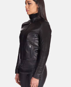 Bulk Fall Fashion Streetwear Ladies Zip Letter Woman Cropped <b>Black</b> Breathable Genuine Sheepskin Leather Biker Jacket Women - Product Image 3