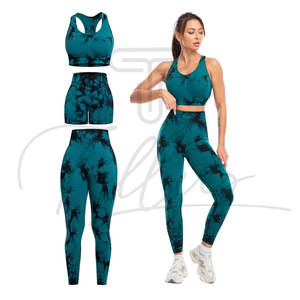 Ensemble de yoga 4 pièces pour femmes, personnalisable avec logo, haut sans manches, leggings push-up, vêtements de sport, tenue de fitness - Product Image 3