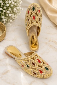 Sandalias Planas de Moda para Mujer con Perlas y Diamantes de Imitación, Antideslizantes, Tipo Mule, Punta Abierta, Doradas, para Vacaciones en la Playa - Product Image 3
