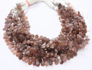 Perles de pierre de lune naturelle AAA chocolat, facettées en forme de poire, 5x7 MM, brin de 8 pouces - Product Image 6