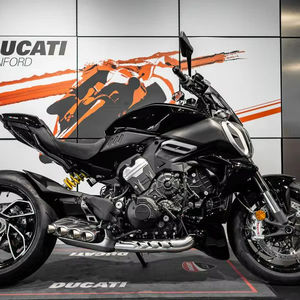Motocicleta Ducati Diavel V4 Nueva de Alta Calidad - Product Image 3