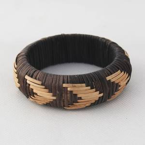 ผู้ผลิตเวียดนาม กำไลข้อมือหวายธรรมชาติ ขายส่งกำไลและกำไลข้อมือสาน - Product Image 3