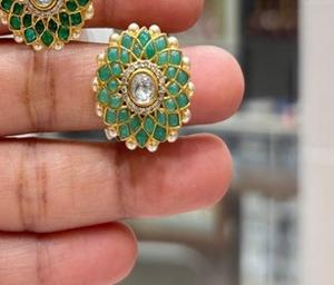 Aretes de Moda con Moissanita Chapados en Oro, de Latón, de Excelente Calidad, para Mujeres y Niñas, para Bodas y Fiestas - Product Image 3