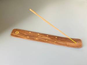 Porte-encens céleste en bois artisanal, tendance du moment - Product Image 4