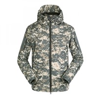 Veste Softshell à Capuche Camouflage Homme Multi-Poches Doublée Polaire Coupe-Vent pour Extérieur Motifs Forêt Désert Multicam Personnalisable OEM