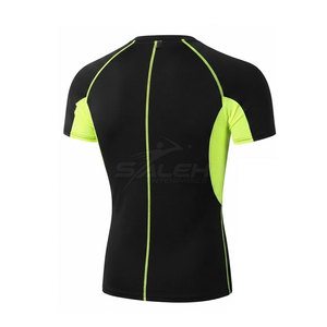 Ensemble de shorts de compression sur mesure avec tissu à séchage rapide et construction flexible - Product Image 5