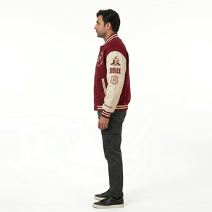 Veste de baseball universitaire personnalisée pour homme, corps en laine Melton, manches en cuir véritable, style universitaire, taille 3XL, fabricant OEM - Product Image 3