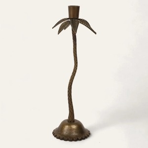 Portavelas de latón con forma de palmera, ideal para decoración del hogar, sala de estar, dormitorio y mesas de estilo tropical. Venta al por mayor desde India. - Product Image 1